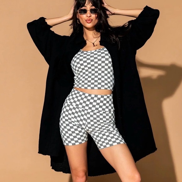 Dressed in LALA Made Me Do It Oversized Button Up in Black NWT S/M - Picture 2 of 8